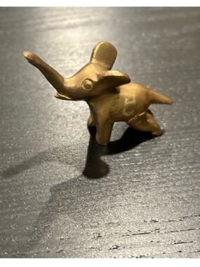 Vintage 1970’s Solid Brass Baby Elephant MCM Decor Ring Holder India Boho